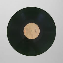 Beatles - Help! - Thumbnail 3
