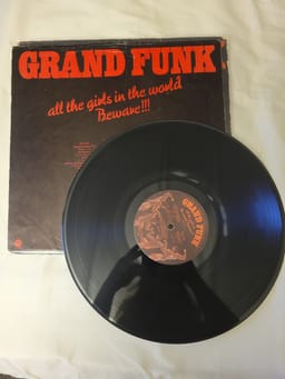Grand Funk Railroad - All the Girls in the World Beware (Importado + detalhe) - Thumbnail 6