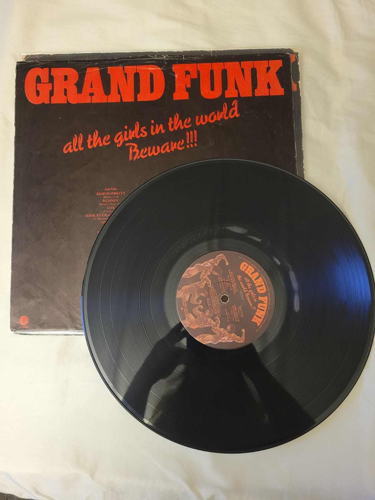 Grand Funk Railroad - All the Girls in the World Beware (Importado + detalhe) - Thumbnail 6