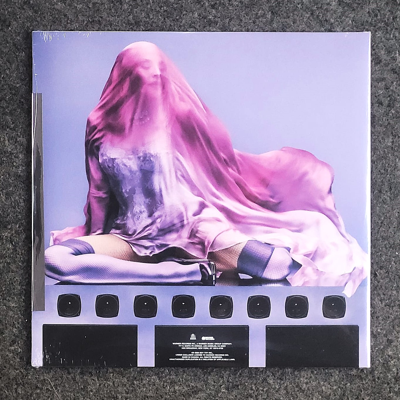Madonna - Confessions II (Deluxe Edition) - Thumbnail 2
