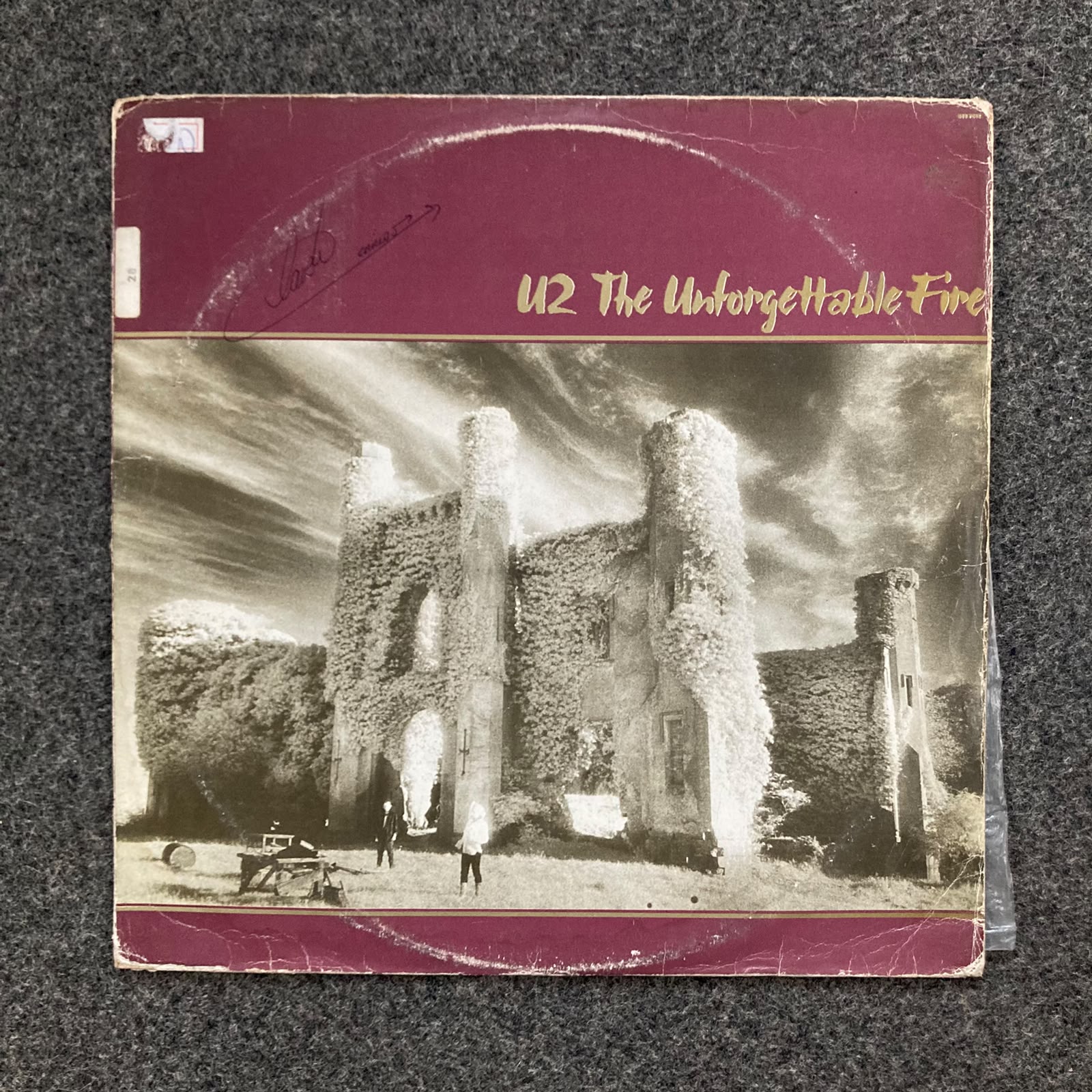 U2 - The Unforgettable Fire